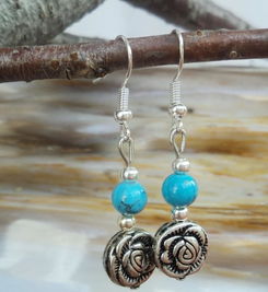 廠家直銷 探秘云南民族布藝香包——植草工藝與旅游文創(chuàng)的完美融合